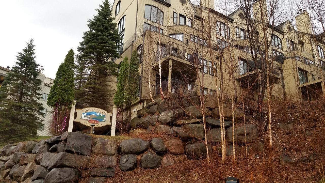 2 Bedroom Condo In Pedestrian Village By Amazing Property Rentals Mont-Tremblant Bagian luar foto