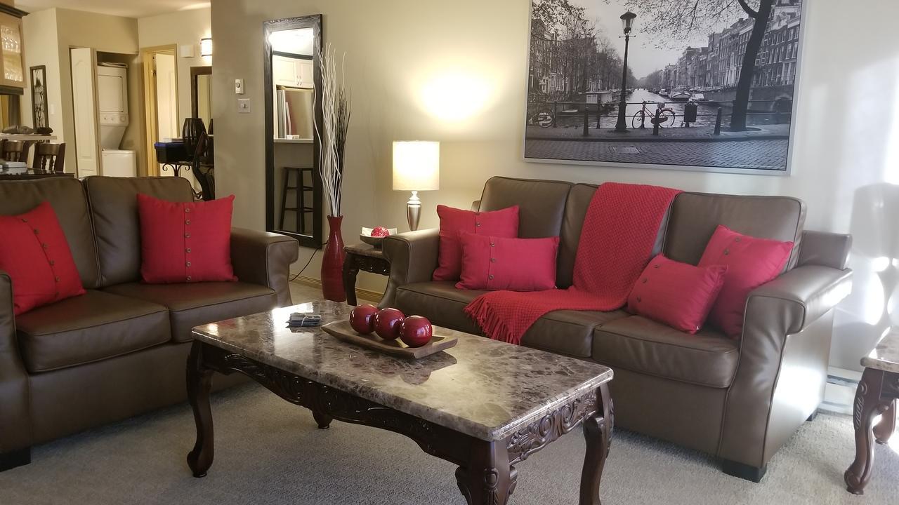 2 Bedroom Condo In Pedestrian Village By Amazing Property Rentals Mont-Tremblant Bagian luar foto